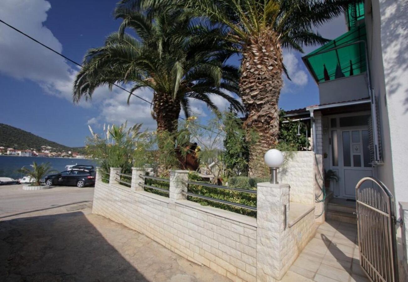 Apartment Josip Vinisce ภายนอก รูปภาพ